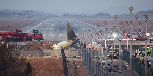 Güney Kore Lideri, Jeju Air Kazasının Yıl Dönümünde Özür Diledi